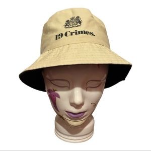 💋3/30 19 Crimes reversible bucket hat black and tan